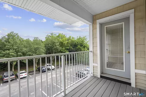 Exterior - 468 Main St #315, Niantic, CT 06357 photo 2 of 2