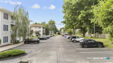 Exterior - 468 Main St #114, Niantic, CT 06357 photo 2 of 4