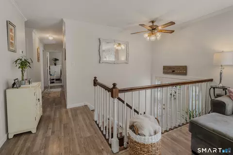 Entry Way - 27 Beechwood Dr, Deep River, CT 06417 photo 4 of 4