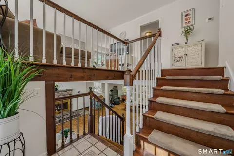 Entry Way - 27 Beechwood Dr, Deep River, CT 06417 photo 2 of 4
