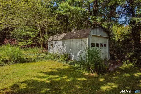 Exterior - 27 Beechwood Dr, Deep River, CT 06417 photo 9 of 11