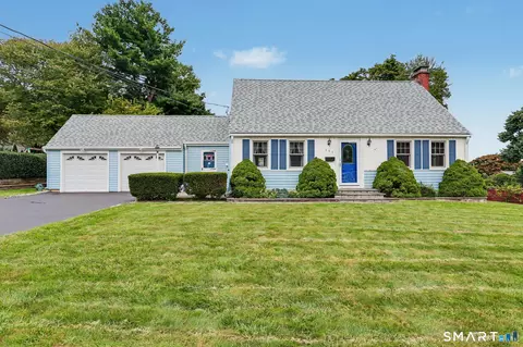 100 Brenair Ter, Stratford, CT 06615