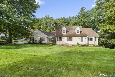 147 Tonica Spring Trl, Manchester, CT 06040