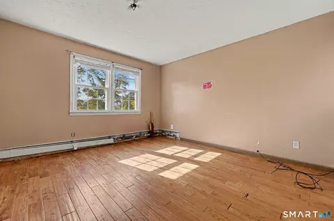 Bedroom - 2 Davis Rd, North Haven, CT 06473 photo 1 of 5