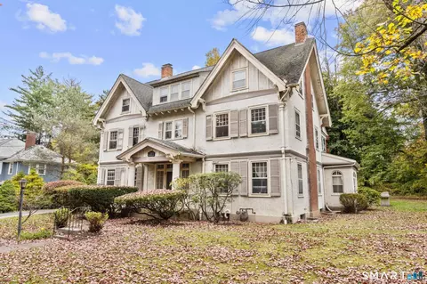 34 Scarborough St, Hartford, CT 06105