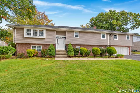430 Silver Sands Rd, East Haven, CT 06512