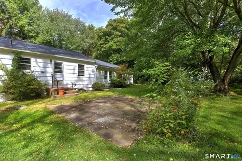 Exterior - 4 Osborn Ln, Monroe, CT 06468 photo 7 of 7