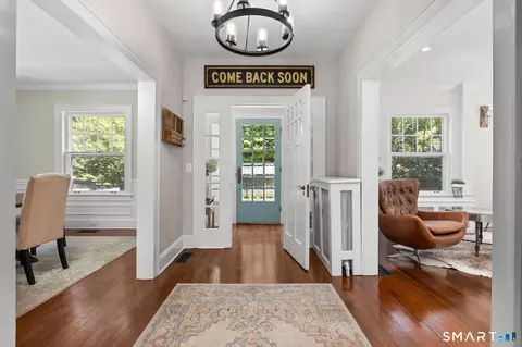 Entry Way - 207 Redding Rd, Redding, CT 06896 photo 1 of 5