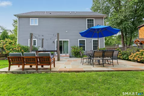 Exterior - 2 12 Scribner Ave, Norwalk, CT 06854 photo 6 of 6