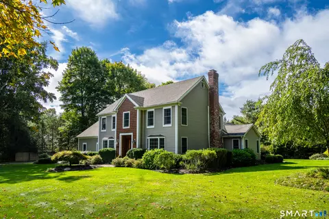 427 Long Mountain Rd, New Milford, CT 06776