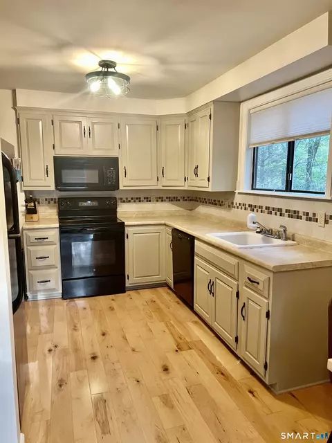 Kitchen - 212 Ledge Dr, Torrington, CT 06790 photo 1 of 4