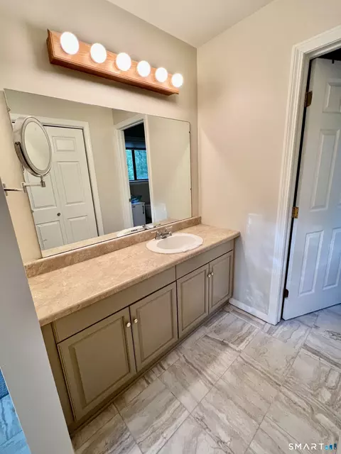Bath - 212 Ledge Dr, Torrington, CT 06790 photo 1 of 3