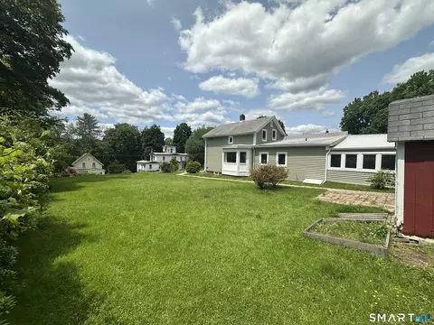 Exterior - 35 High St, Canton, CT 06019 photo 4 of 8