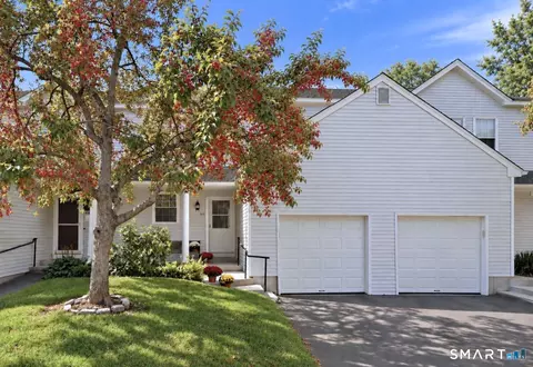 10 Jamie Ln #C, Manchester, CT 06042