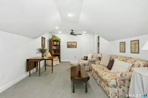 Other - 17 Watkins Dr #17, Sandy Hook, CT 06482 photo 5 of 10