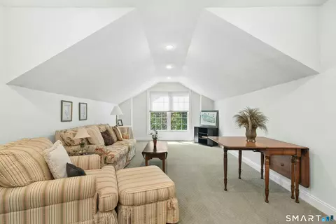 Other - 17 Watkins Dr #17, Sandy Hook, CT 06482 photo 4 of 10