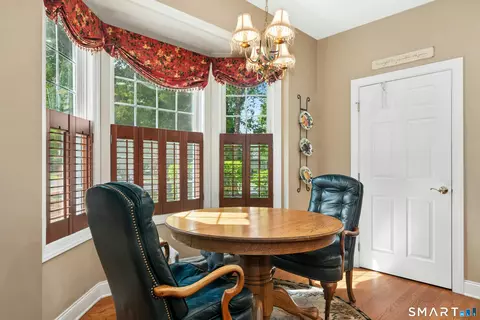 Dining - 17 Watkins Dr #17, Sandy Hook, CT 06482 photo 3 of 4