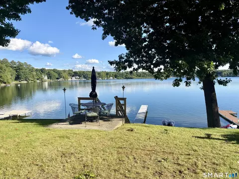 Exterior - 204 Pine Hollow Rd, Killingly, CT 06241 photo 6 of 8