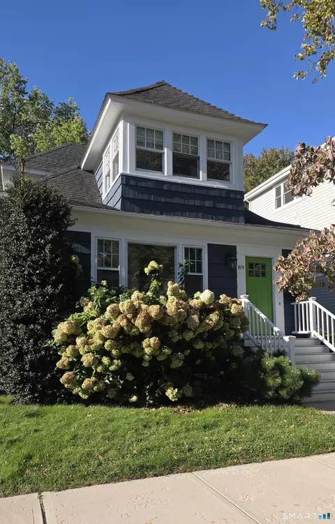 89 Fayerweather Ter, Bridgeport, CT 06605