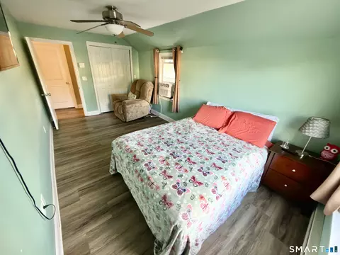 Bedroom - 70 Broad Pl, Bristol, CT 06010 photo 2 of 5