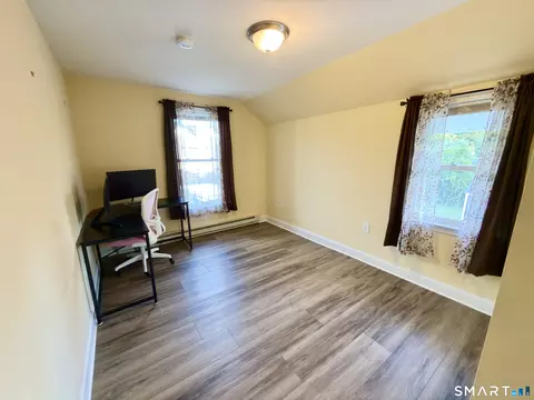 Bedroom - 70 Broad Pl, Bristol, CT 06010 photo 3 of 5