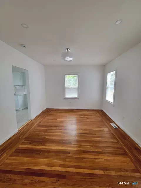Living - 82 Helen St, Hamden, CT 06514 photo 3 of 4