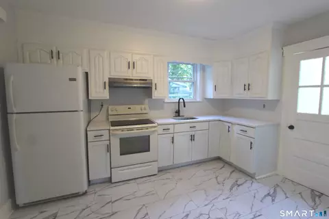 Kitchen - 53 Park Rd, Hamden, CT 06517 photo 3 of 3