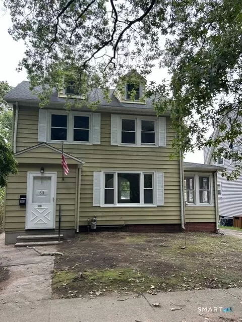 Exterior - 53 Park Rd, Hamden, CT 06517 photo 2 of 4