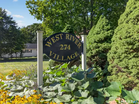 274 Church St #7E, Guilford, CT 06437