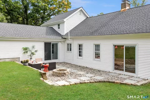 Exterior - 20 Hydelor Ave, Prospect, CT 06712 photo 4 of 7
