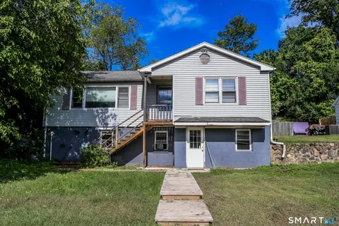 Exterior - 40 Kellogg St, Brookfield, CT 06804 photo 1 of 3
