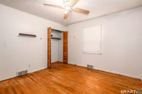 Bedroom - 40 Kellogg St, Brookfield, CT 06804 photo 3 of 5