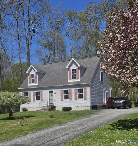Exterior - 66 High Meadow Dr, Plainfield, CT 06374 photo 2 of 5