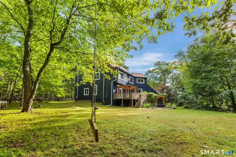 Exterior - 779 Deer Run Ln, Orange, CT 06477 photo 3 of 7