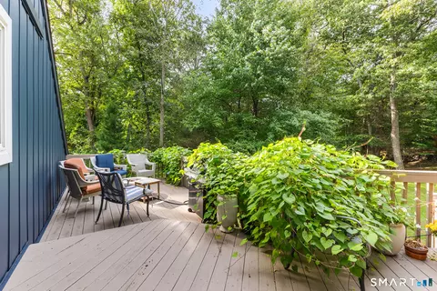 Exterior - 779 Deer Run Ln, Orange, CT 06477 photo 7 of 7