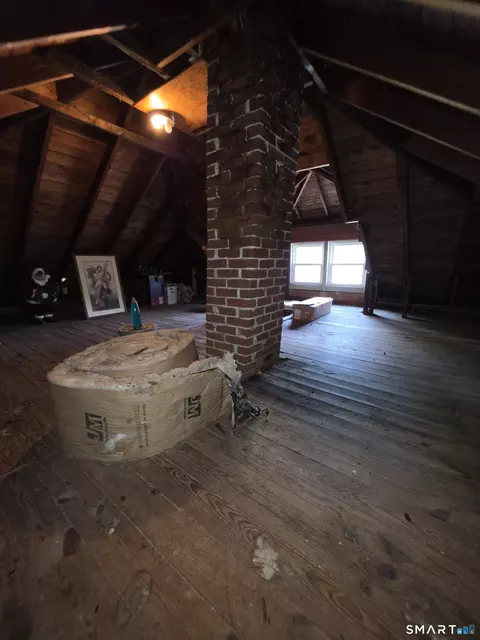 Entry Way - 85 Robertson Ave, Killingly, CT 06239 photo 8 of 10