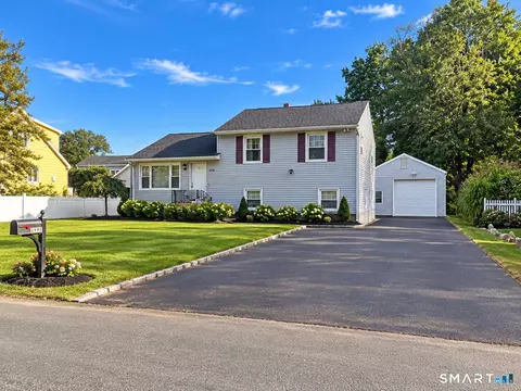 1991 Old Town Rd, Bridgeport, CT 06606
