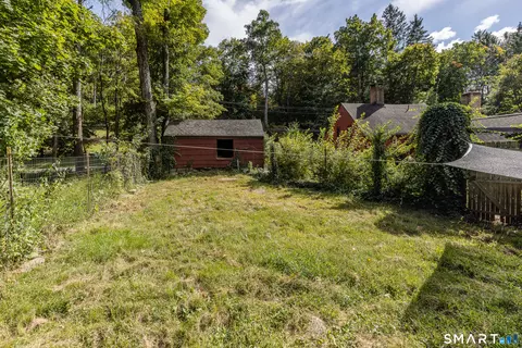 Exterior - 83 Pepper St, Monroe, CT 06468 photo 10 of 16