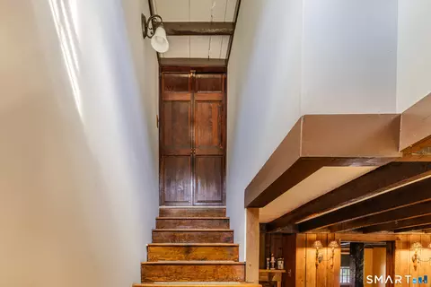 Entry Way - 83 Pepper St, Monroe, CT 06468 photo 5 of 5