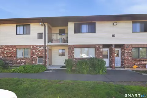 55 Thompson St #17B, East Haven, CT 06513