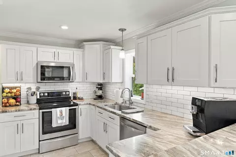 Kitchen - 101 Deercrest Dr, Torrington, CT 06790 photo 1 of 4