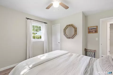 Bedroom - 190 Old County Rd, Windsor Locks, CT 06096 photo 3 of 5