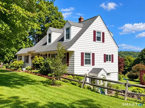 Exterior - 78 Hammond Hill Rd, Hampton, CT 06247 photo 2 of 5