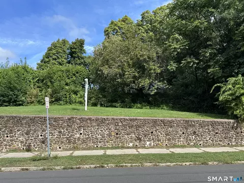 482 Commonwealth Ave, New Britain, CT 06053