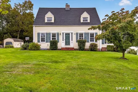 512 Quinnipiac Ave, North Haven, CT 06473