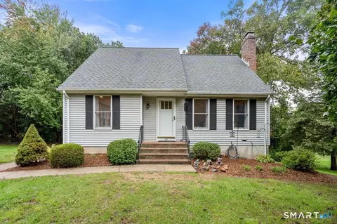 116 Bramblebush Rd, Manchester, CT 06040