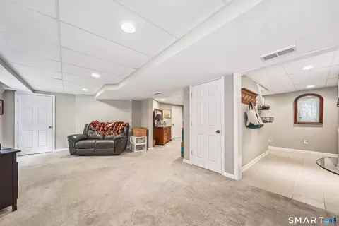 Entry Way - 53 Howard Ln, Thomaston, CT 06787 photo 5 of 5
