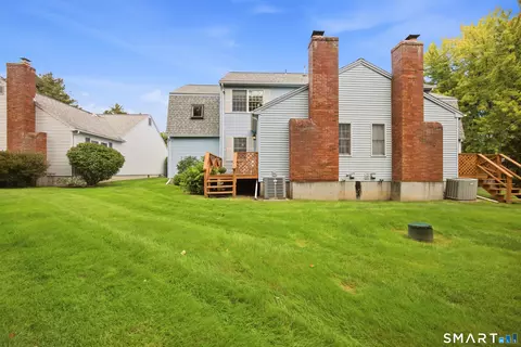 Exterior - 4 Oxford Dr #4, Suffield, CT 06078 photo 7 of 7