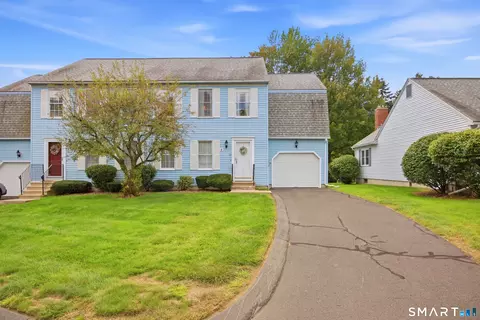 Exterior - 4 Oxford Dr #4, Suffield, CT 06078 photo 2 of 7