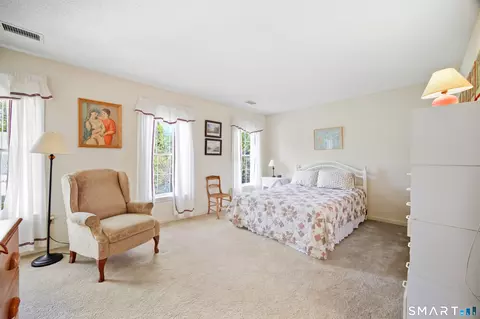Bedroom - 4 Oxford Dr #4, Suffield, CT 06078 photo 4 of 6